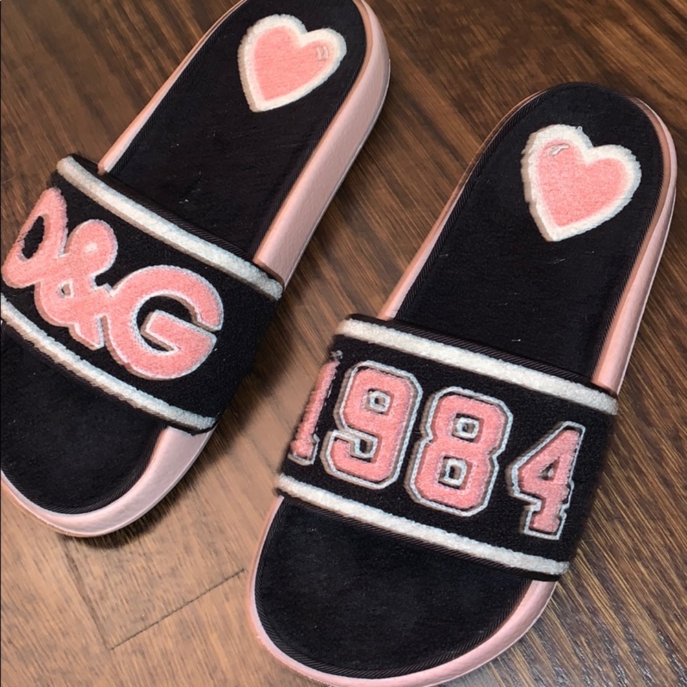 dolce and gabana slides